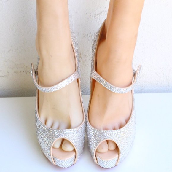Christian Louboutin Bana Custom Swarovski Crystal Pumps - Picture 10 of 12